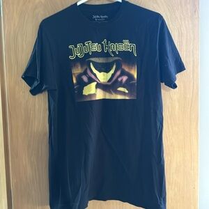 Jujutsu Kaisen Graphic Tee!!